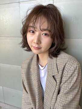 シアン バイ アルテフィーチェ(CYAN by artefice) 切りっぱなしボブ　タッセルボブ　オリーブベージュ　グレージュ