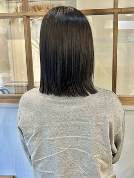 モク 神戸元町店(MOK) 【人気の酸性ストレート】切りっぱなしミディアムボブ