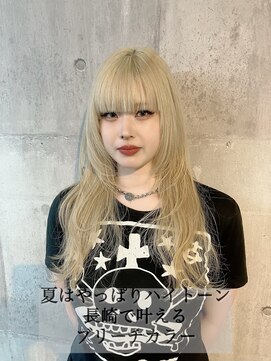 コワファースト長崎シャンプーボーイ 2nd(COIFF1RST 長崎 SHAMPOO BOY) 長崎レイヤー ハッシュカット ブロンド 韓国 ブリーチ