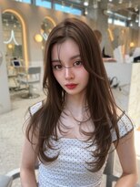 シーシンジュク 新宿南口(Sea shinjuku)&nbsp;大人ガーリー×ダークアッシュ[似合わせカット/ミディアム]