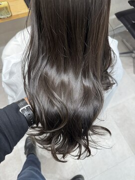 ディーエックス スリー(Dxxxx III) オリーブグレージュカラー/グレージュカラー/イルミナカラー