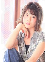 フリッカ(FLYCKA)&nbsp;ひし形シルエットデジタルパーマ厚めバング斜めバングボルドー１