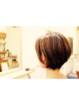 チカフ(ticafu) ショートボブ