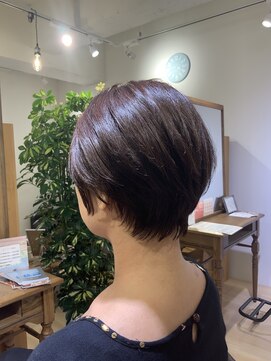 ユーネリー(U-NERY) ショートボブ