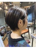 耳かけショート20代30代人気艶カラーシークレットハイライト中島