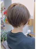 〈40代50代〉白髪ぼかしカラー×絶壁解消ショート【mag佐藤】