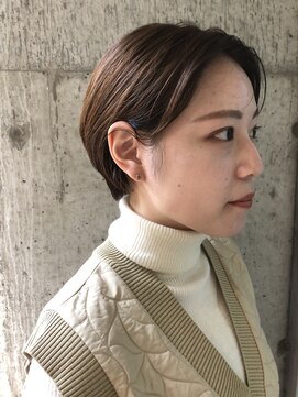 ウィーク 梅田(UiiC) 首周りすっきりショートヘア【uiic stylist rira】