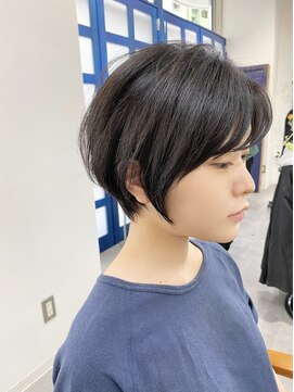 ジーニー 横浜(giinii) 大人可愛い20代30代40代黒髪前下がりショートボブ◎【横浜】渋谷