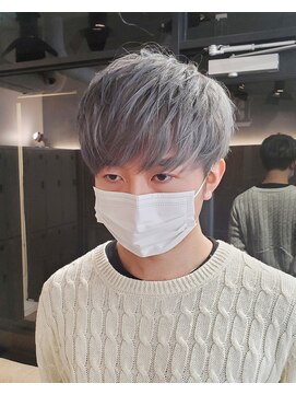 エイト 池袋店(EIGHT ikebukuro) シルバー×ショート