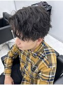 センターパート×ツイストスパイラル
