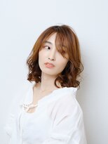 ウミネコ美容室 センター南店(Umineko美容室) ミディアムウェーブ