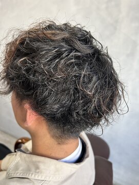 ロビンソン(Robinson) メンズパーマ