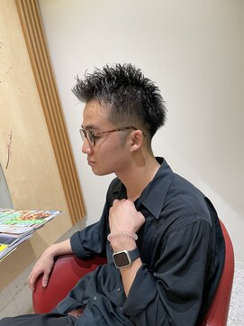 レイニシーエスエス(Rei2css) スパイキーショート｜メンズカット