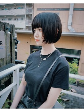 ミント(mint) ミニボブにフェイスレイヤー！