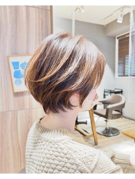 レイ 万博記念公園店(Ray) 大人フェミニンショート/丸みショート/つくば美容室