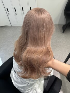 ペレ 渋谷(PELE) デザインカラー/レイヤーカット/ウェットヘア/オリーブベージュ