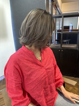 ウニレ バイ センス(unire by sense) 【大人のデザインカラー】レイヤーボブ/バレイヤージュカラー