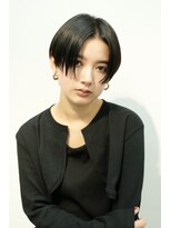 アッシュブラック　ニュアンスパーマ