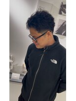 メンズサロン キング 高槻店(Men’s salon K!ng) 縮毛矯正髪質改善ハイライトレイヤーカット高槻美容室エクステ 