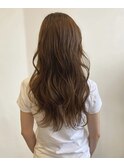 ロング / くすみベージュカラー