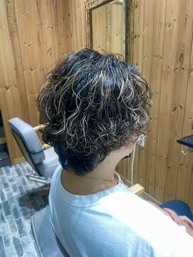 ルシール バイ アリア(Lucir by aria) サーフカール