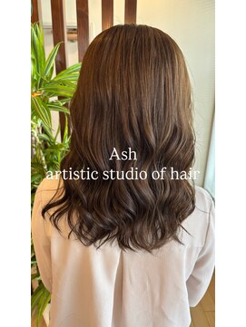アッシュ アーティスティック スタジオ オブ ヘア(Ash artistic studio of hair) アシッドトリートメント×アイロン仕上げ