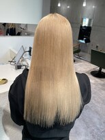 モニカ(MONIQA) ミルクティーベージュ