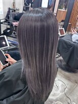 ウィリーベル 沖縄(WILLIE BELLE) 外国人風バレイヤージュ/アッシュグレージュ/ストレートロング