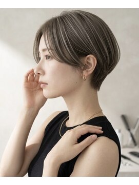 ゲイン(Gain) ショートカットx白髪ぼかしx髪質改善x縮毛矯正xダブルカラー