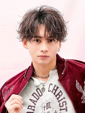 アイトーキョープラスシー 横浜(AI TOKYO+Sea) ラウンドマッシュ/縦落ちシャドウ/縦落ちツイスパ/横浜駅