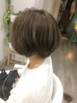 エルデ ナインズ ヘアー スタンド 川口店(elde 9's HAIR STAND) 大人かわいいグレージュひし形シルエットエアリーボブ