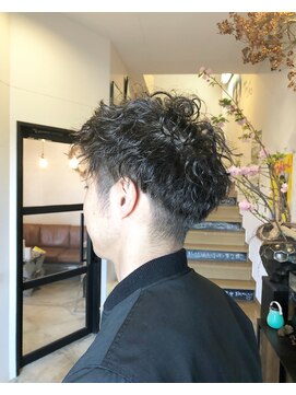 デラ バイ アフロート(DELA by afloat) 大人のスパイラルパーマ