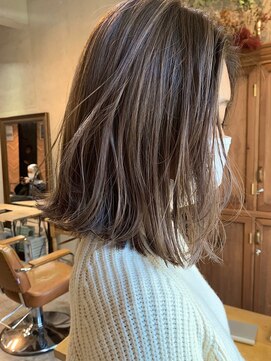 ソルトウォーター 南堀江(SALT WATER) ダークグレージュ