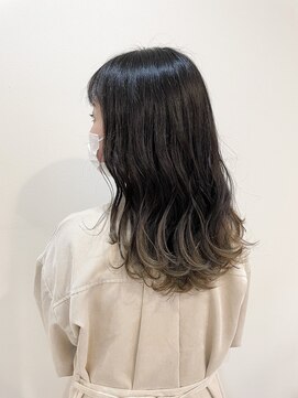 シェノン 西梅田(CHAINON) 似合わせカット/ツートンカラー/デザインカラー/グラデーション