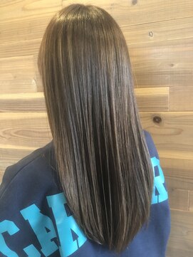 サン 都賀店(san) 暗めカラー/グランマッシュ/フェイスフレーミング/都賀/四街道