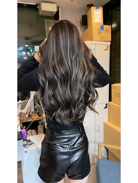 ラフ(LAFF) #黒髪#ボブルフ#ネビージュ#小顔#ワンレン