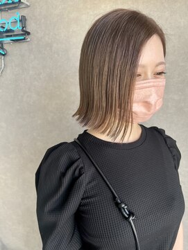 ムード カナザワ(mood kanazawa) 切りっぱなしボブ◎アッシュベージュ