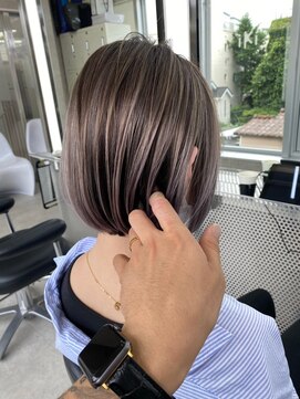 イキ 表参道(iki omotesando) モード/無造作ウェーブ/大人ガーリー[表参道駅]