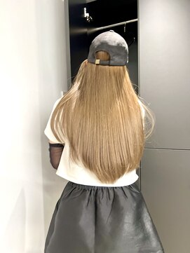 トゥエル バイ ディプティモイラ(tuelu by dipty MOILA) ミルクティーベージュ