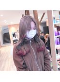 派手髪×ミルクティーグレージュ×レッド