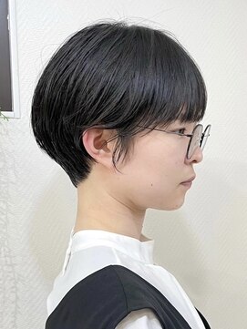 メモリーズ 表参道(Memories) ショートヘア/ボブ/可愛い丸み/簡単スタイリング/20代/30代