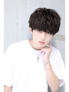 リップス レイ ギンザ(LIPPS Ray GINZA) 無造作重めマッシュソフトツーブロック刈り上げ