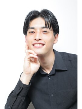 ラヴィ ニュー 両国店(LAVIE NEW) 爽やかセンターパートツーブロックショート