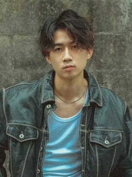 ノーイェス(NOYES) アップバングパーマスタイル