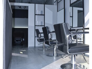 メンズ専門店　Rex