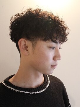 トッド(tod) 【名古屋丸の内】スペインカールスパイラルパーマメンズパーマ◎