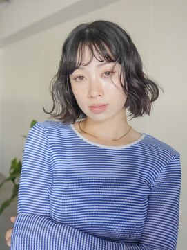 ラヴィズム(LUVISM) 韓国レイヤー/くびれレイヤー/顔周りレイヤー/ケアブリーチ