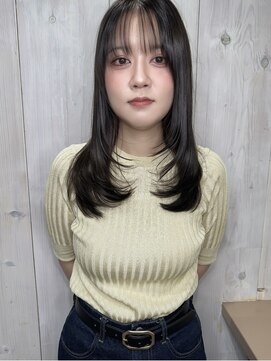 カーム(calm) ミディアムヘア/暗めカラー/グランマッシュ/レイヤー