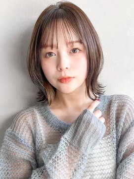 リヤン 表参道(lyann) 薄めバング黒髪艶感大人可愛いサイドバング前髪小顔カット