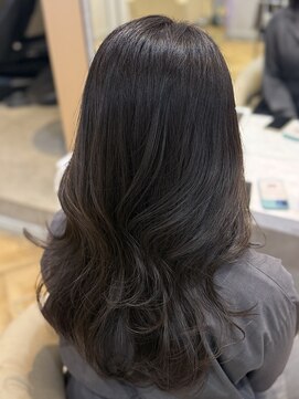 ロンド フィーユ(Lond fille) 髪質改善/縮毛矯正/レイヤー/大人ガーリー/似合わせカット/銀座